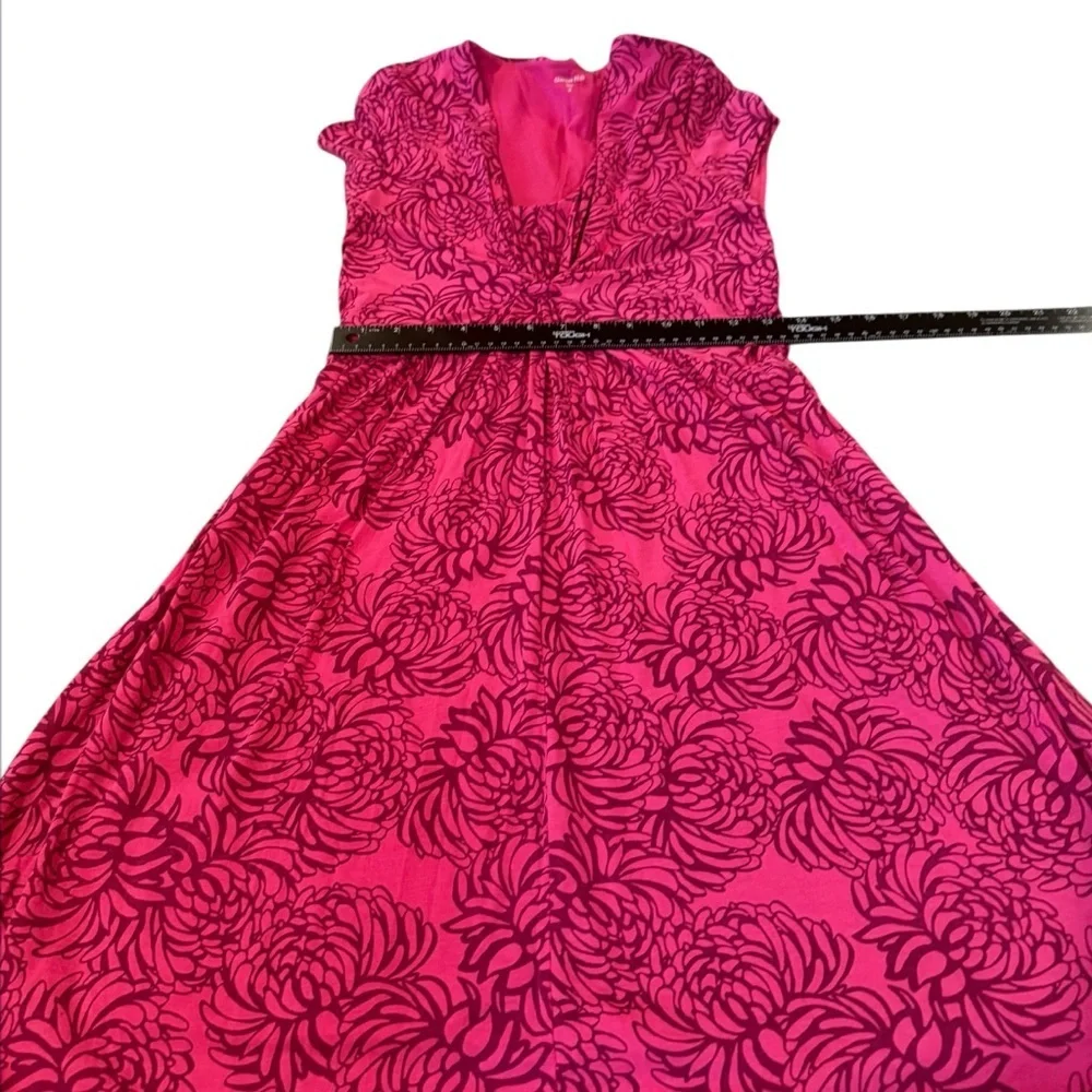 Garnet‎ Hill Pink Floral Midi Dress Ladies’ size 6, with cap sleeve